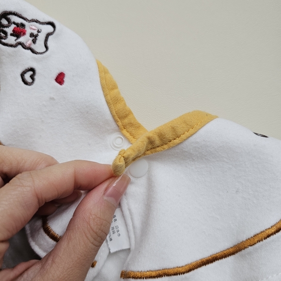 White and Yellow Bibs with Cute Embroidered Designs - Picture 6 of 10
